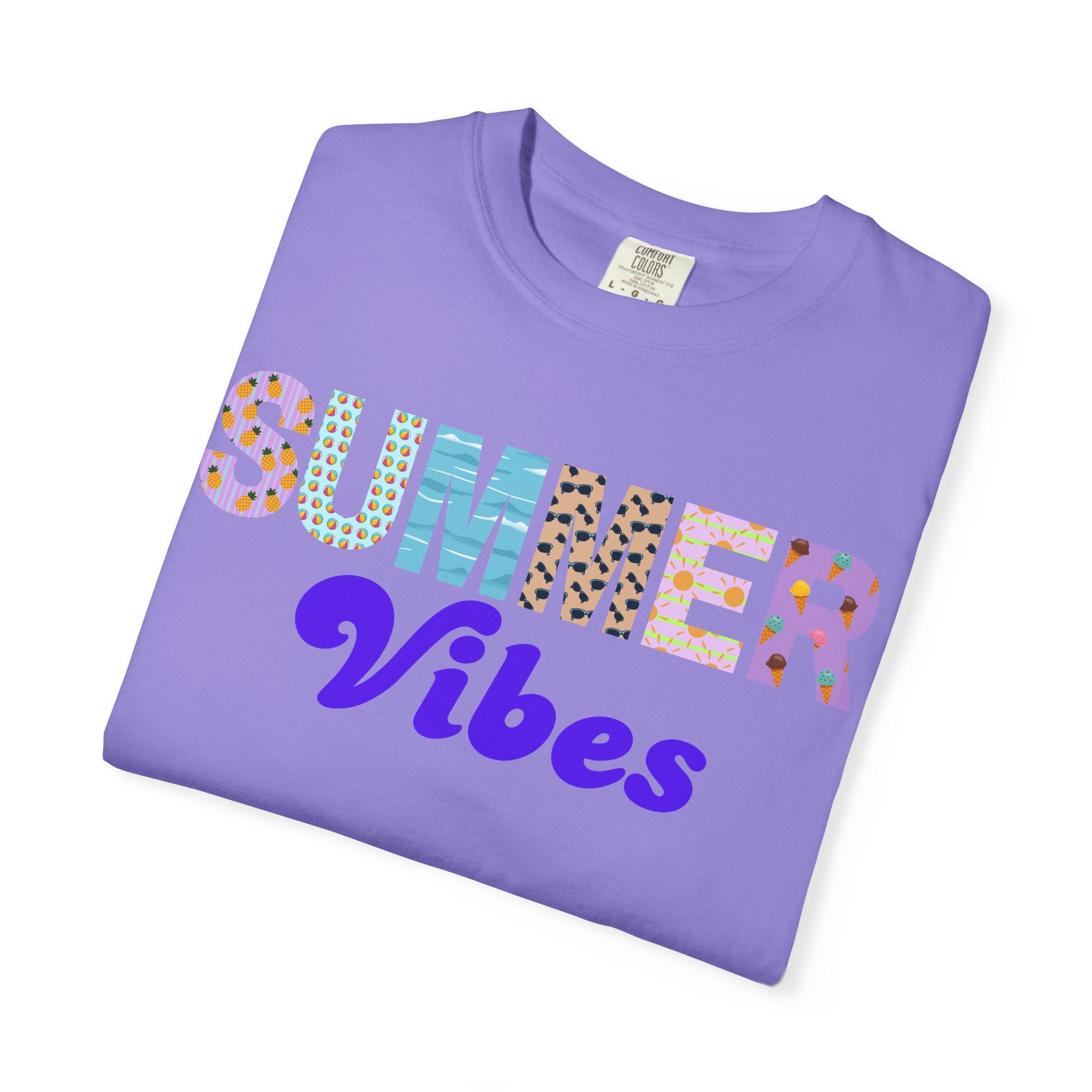 Comfort Colors Summer Vibes Tshirt, Trendy Summer Shirt, Summer Shirt, Beach Tee, 2026 Trendy Women's Shirt, Unisex Garment-Dyed T-shirt
